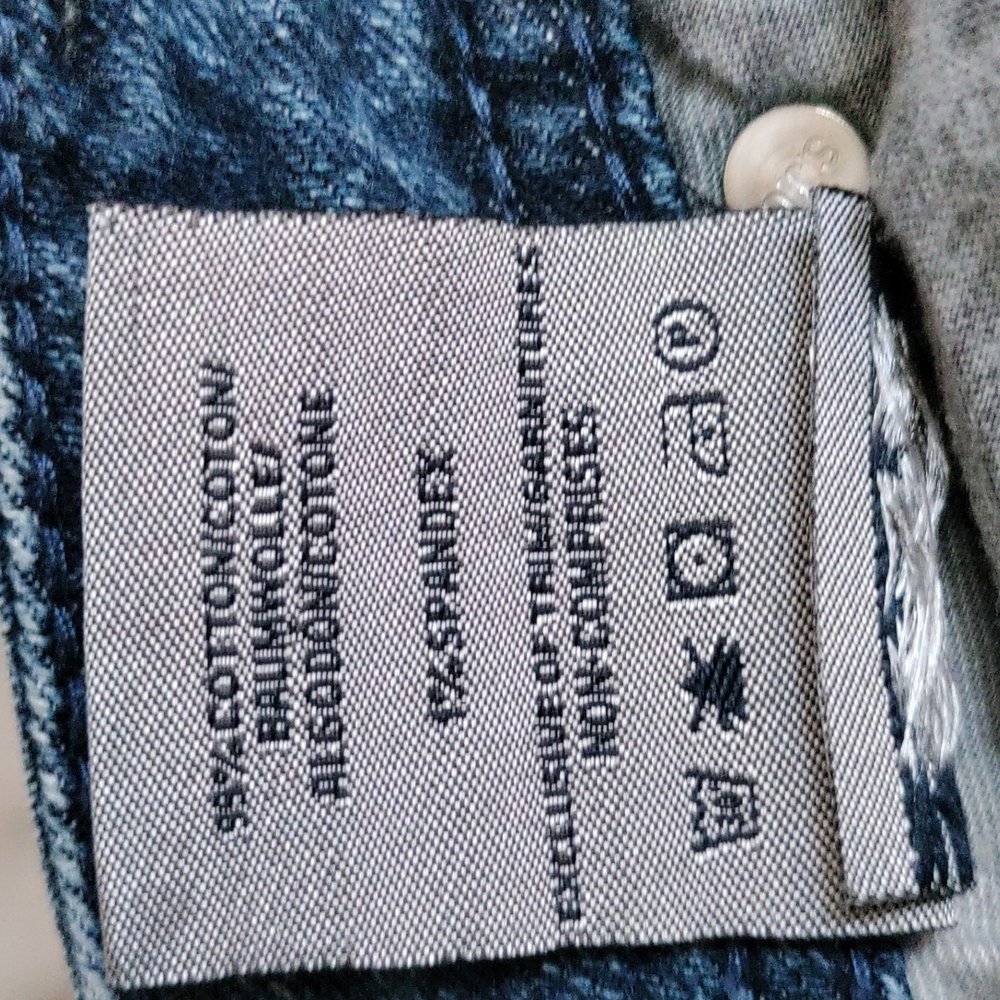 Silver Jean's - Picture 12 of 13